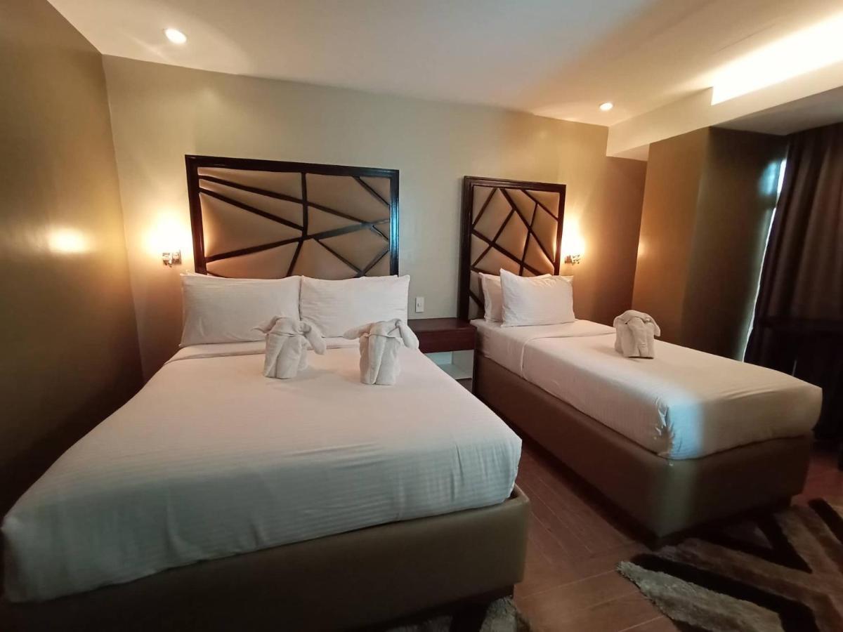 Treasure Island Hotel With Mini Water Adventure Masbate City Екстериор снимка