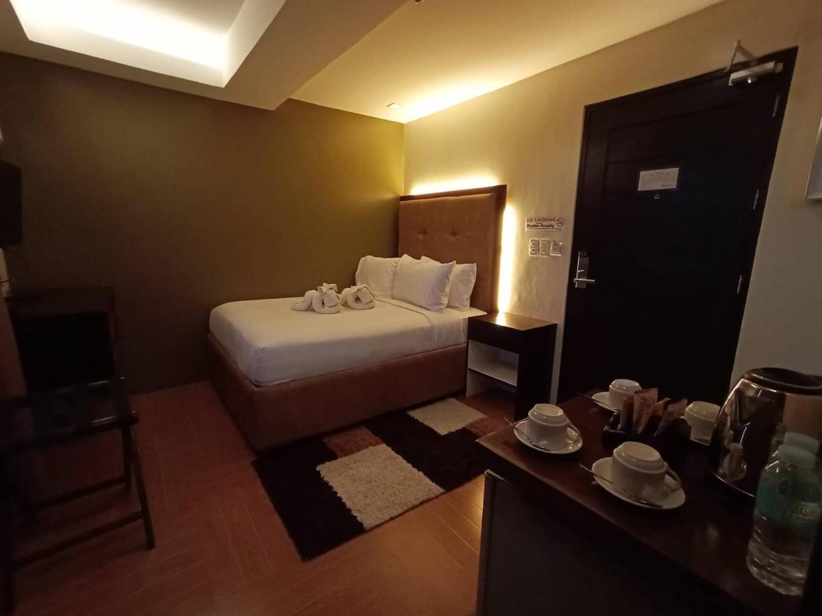 Treasure Island Hotel With Mini Water Adventure Masbate City Екстериор снимка