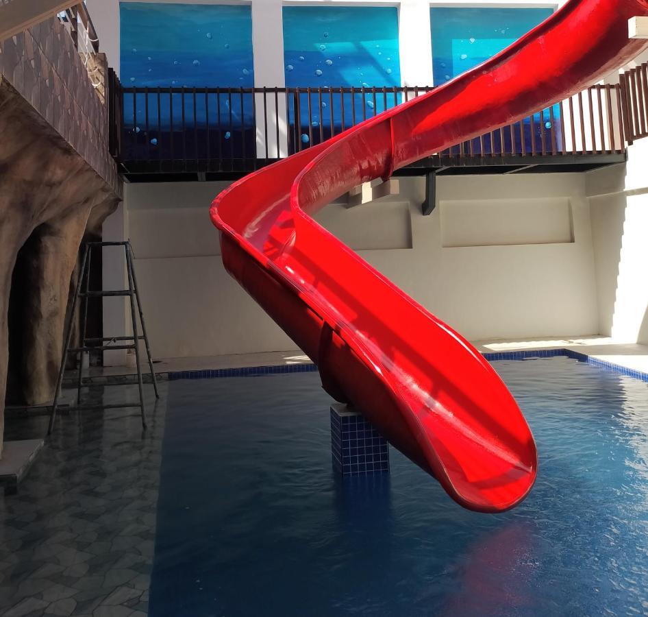 Treasure Island Hotel With Mini Water Adventure Masbate City Екстериор снимка