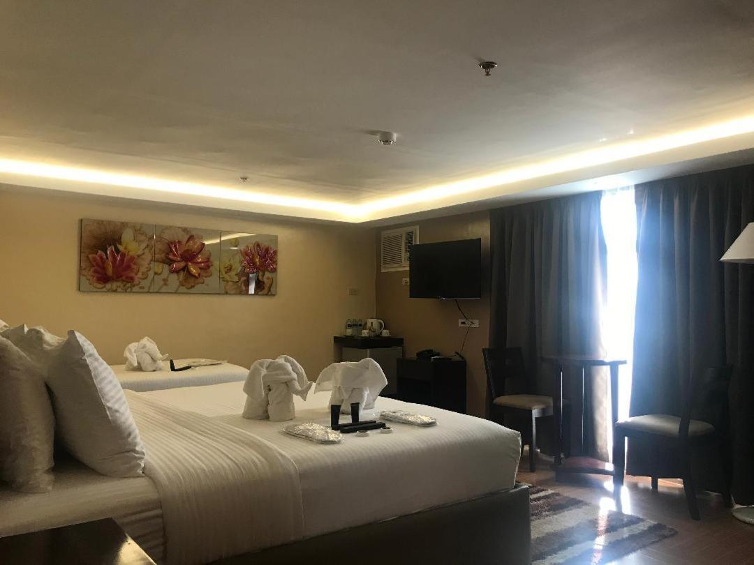 Treasure Island Hotel With Mini Water Adventure Masbate City Екстериор снимка
